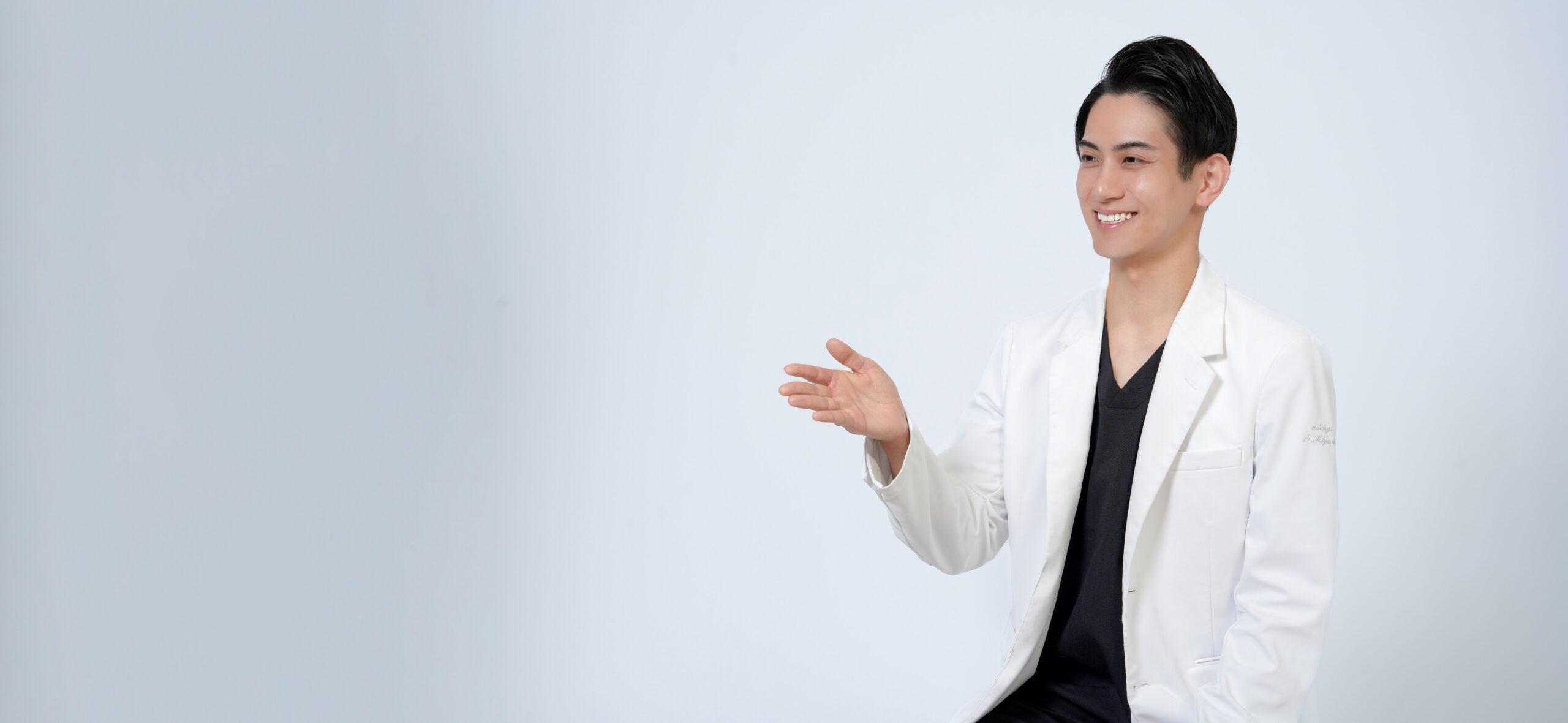 THE LIFT CLINIC FUKUOKA 院長　宮﨑修平