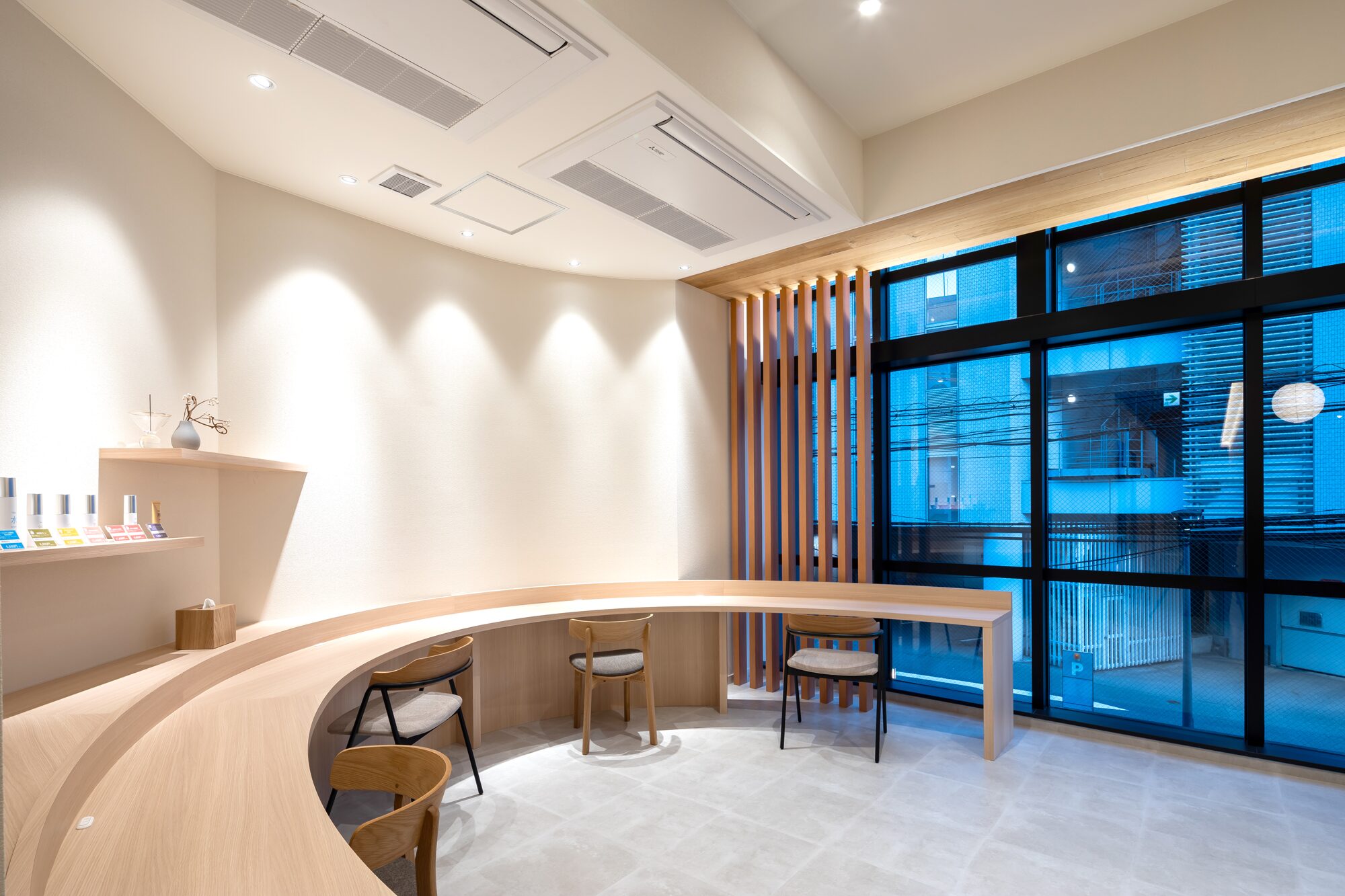 THE LIFT CLINIC FUKUOKA　院内